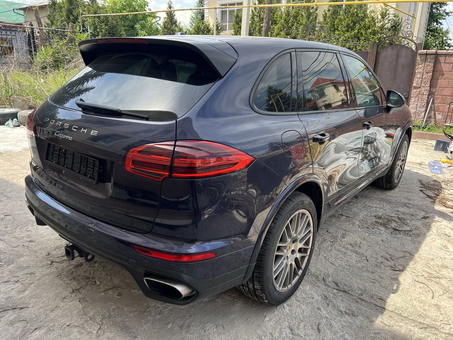 Cayenne 2016 год