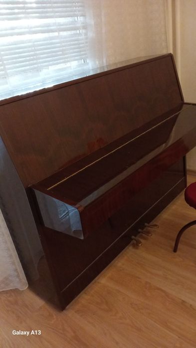 Пиано  Етюд с три педала