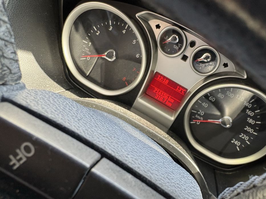 FORD Focus 2008 — imagine 2