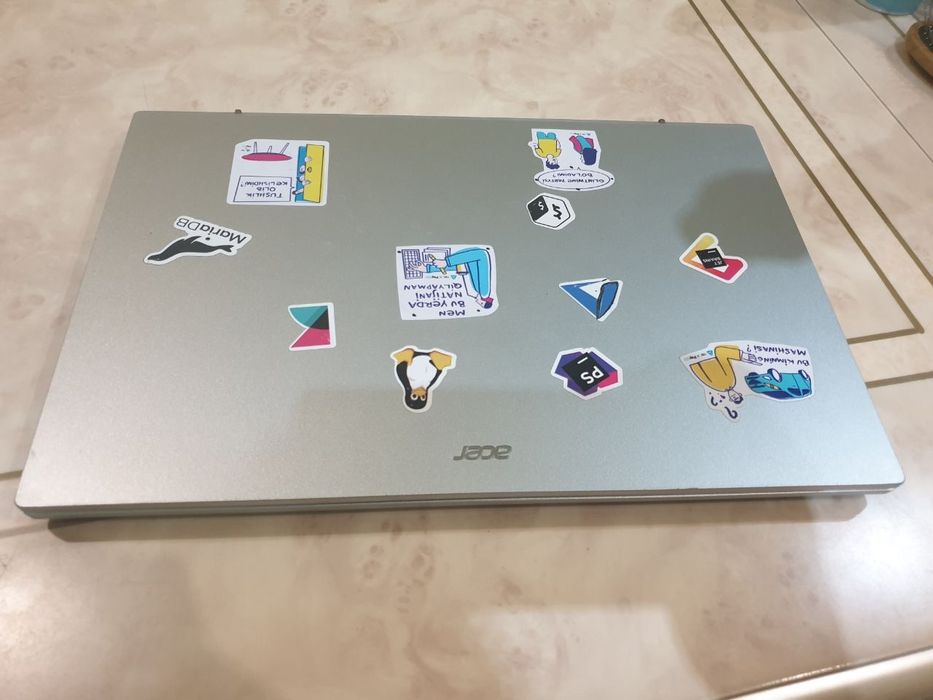 Noutbuk sotiladi acer core i5
