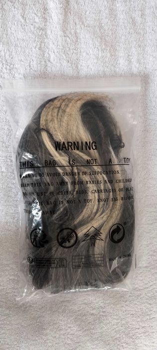 Красивый парик. Серый омбре