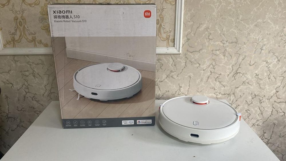 Продам роботы пылесосы mi