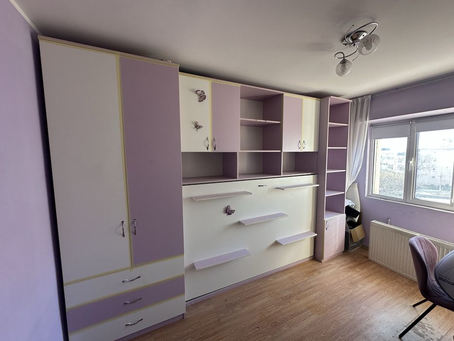 Pat rabatabil cu spatii de depozitare