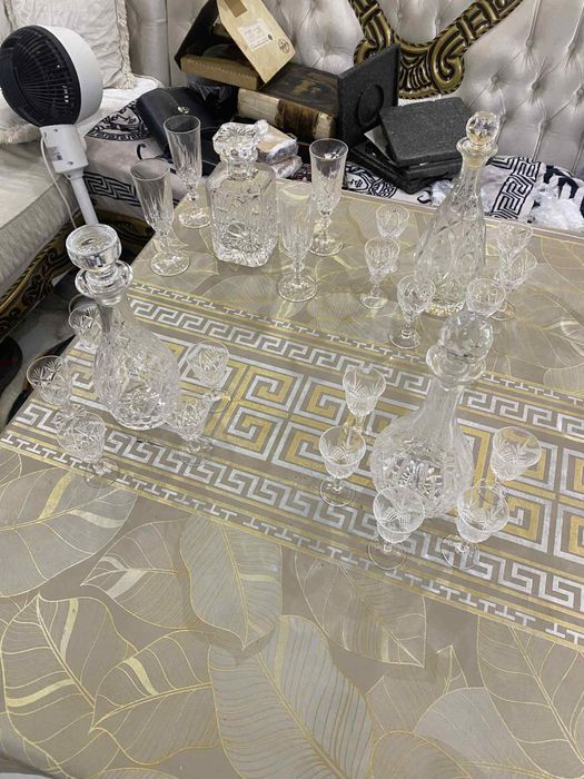 Pahare si sticle din cristal