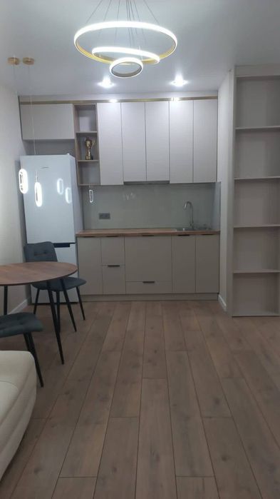 Караганда Политех сдам 2КОМН КВАРТИРУ