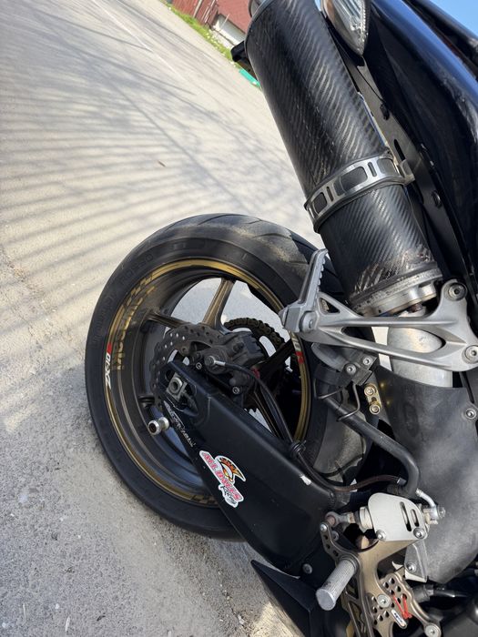 Kawasaki Ninja ZX 10-r