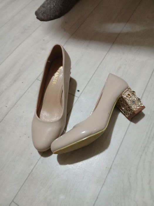 Размер разные листаем