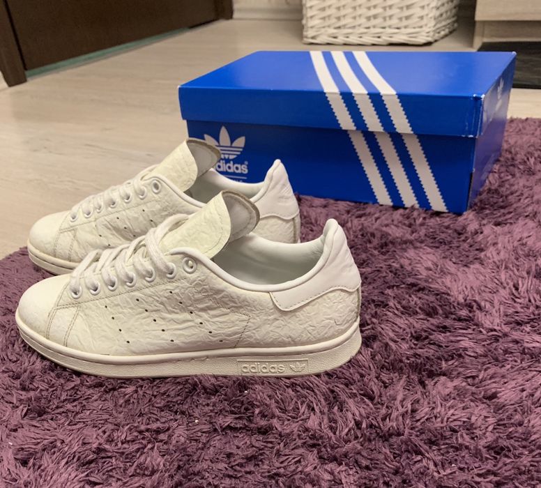 Лимитиран модел маратонки Adidas