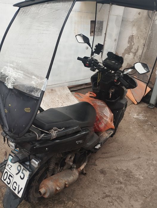 Мопед танк 150 к Срочно