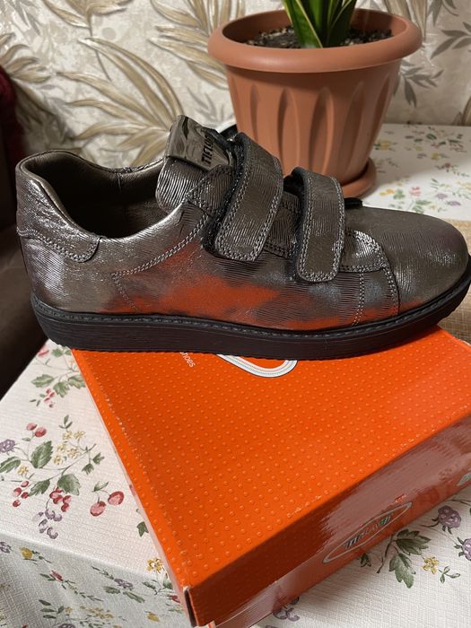 Продам туфли подростковые, 36 размер