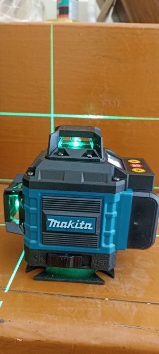 Продам 3д лазер макита