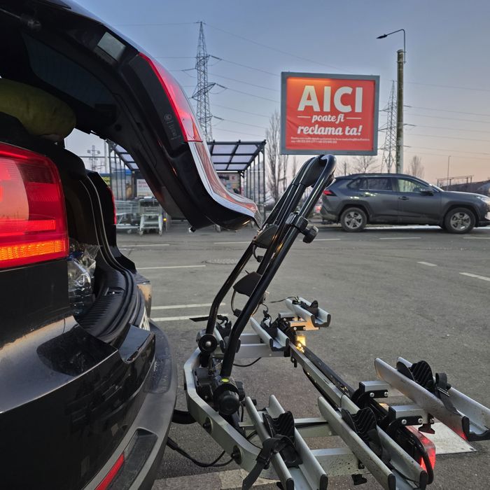 Suport robust 3 biciclete cu prindere pe carlig auto