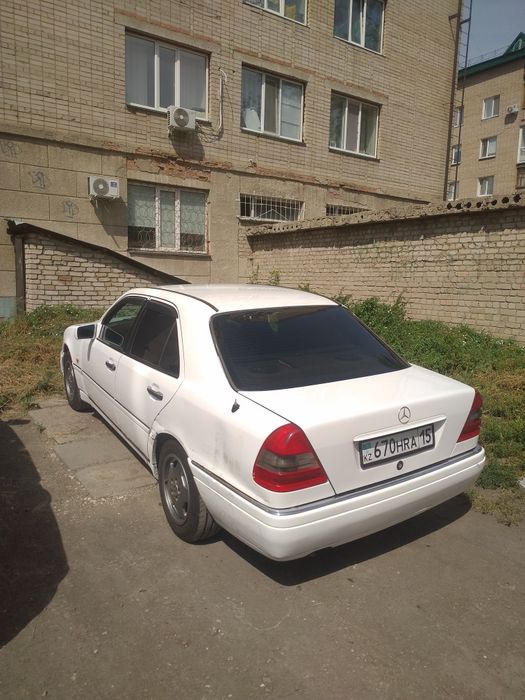 Продам Мерседес с180