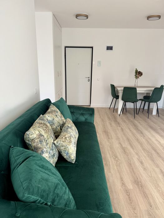 Apartament nou cu 3 camere, parcare si balcon