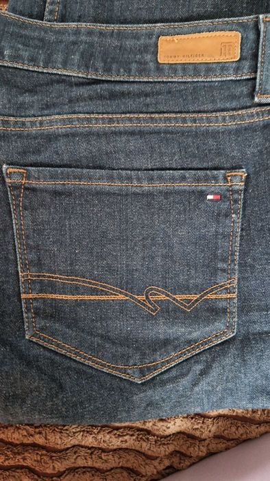 Дънки  Tommy  HILFIGER