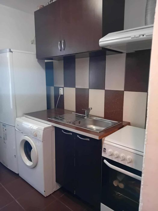 Garsonieră de vânzare