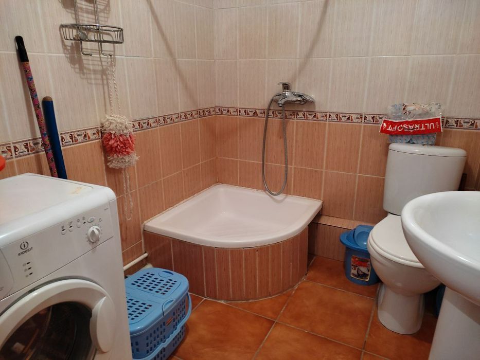 1 хонали сотилади Тинчлик метро Регистон корзинка