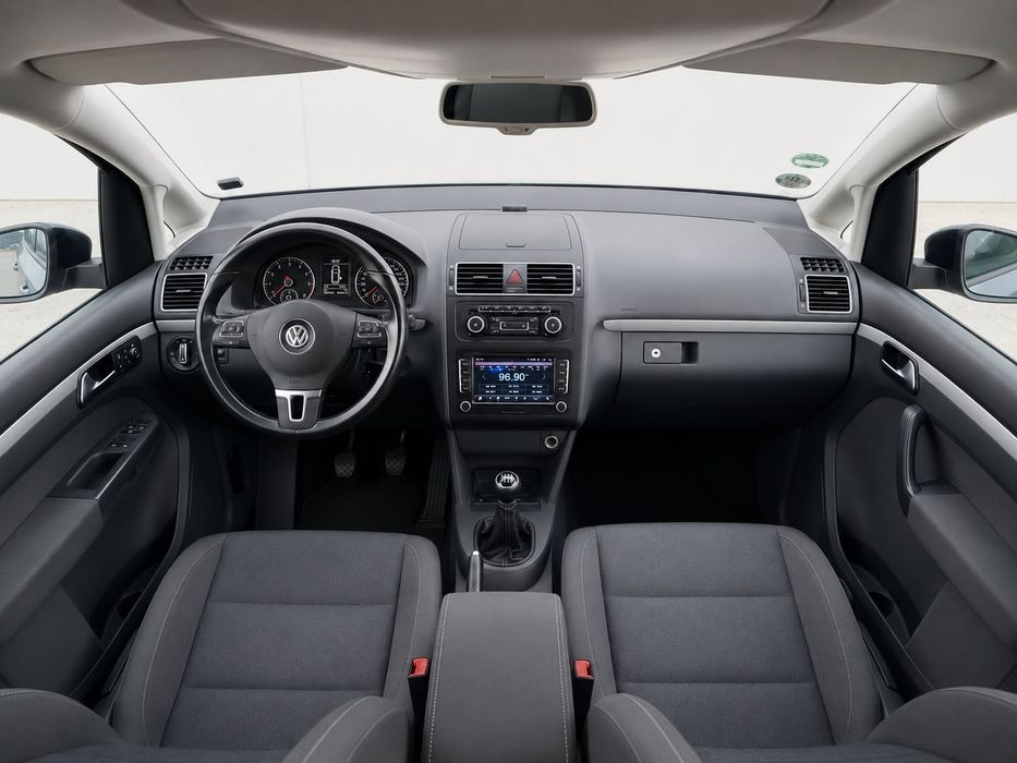VOLKSWAGEN Touran 2013 — imagine 5