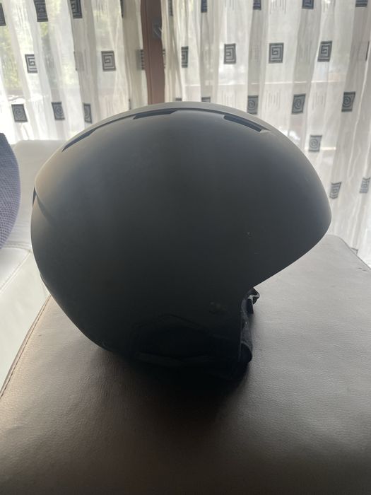 Продавам касака за ски wedze