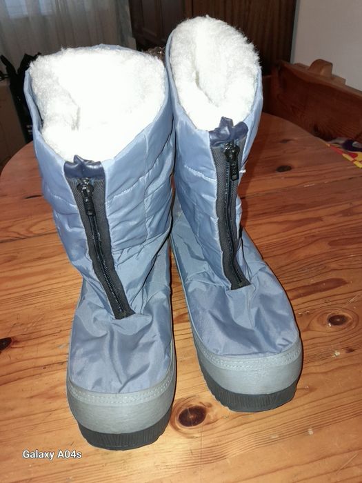 Продавам зимни апрески