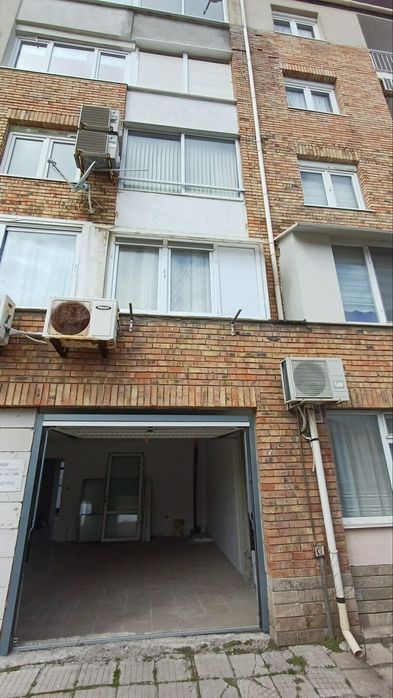 Продава се Двустаен апартамент в Ахтопол - 70 кв.м за 765 €/кв.м - Снимка #11