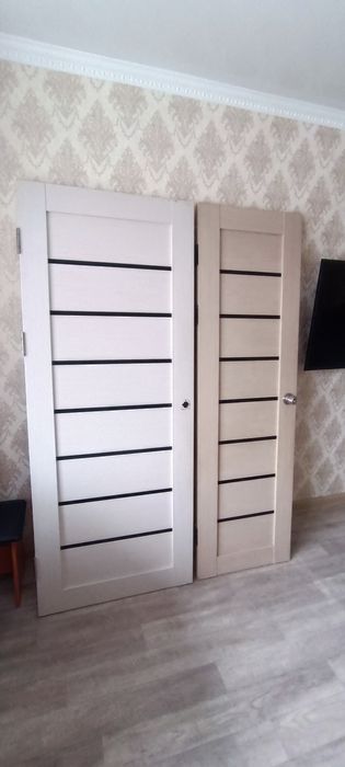 Продам двери межкомнатные