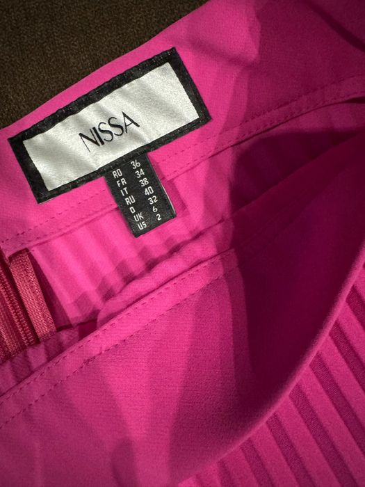 Fusta roz Nissa plisata , numarul 36