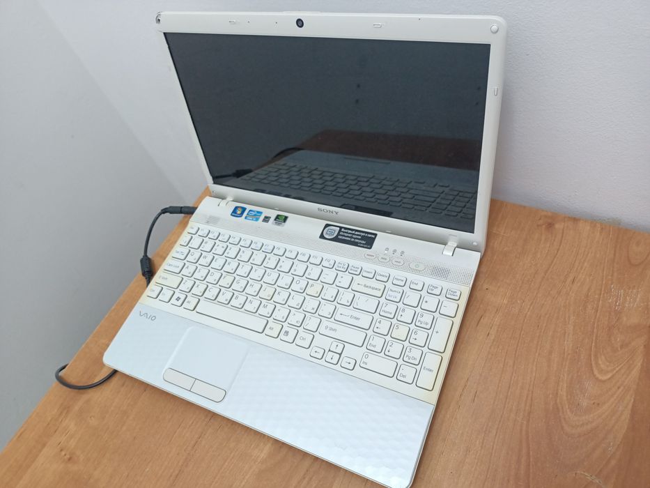 Продам Ноутбук Sony Vaio PCG-71811V