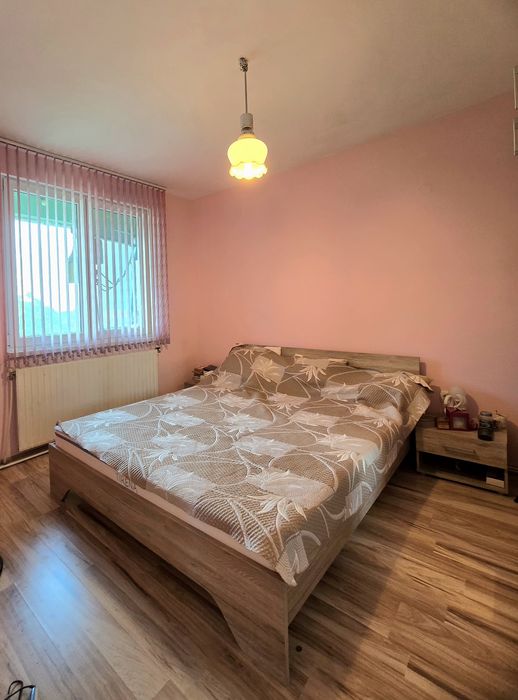 Продава се Четиристаен апартамент в Горна Оряховица - 94 кв.м за 1004 €/кв.м - Снимка #2