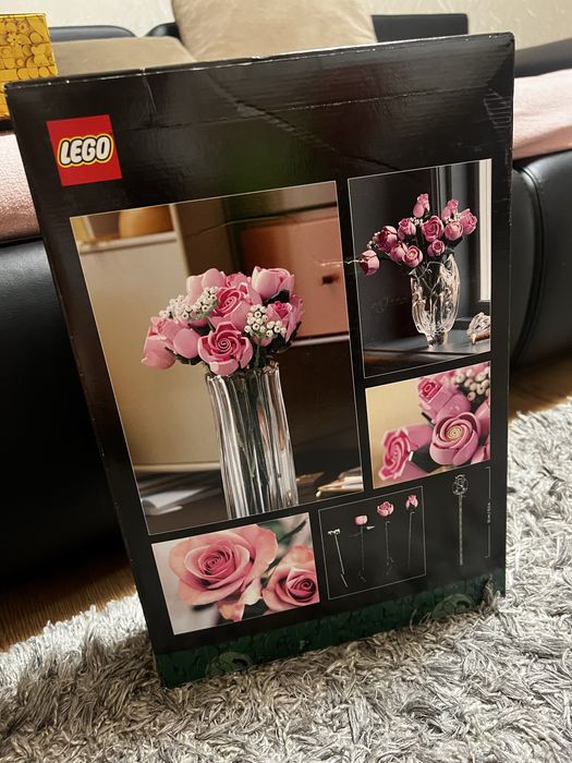 LEGO® Botanicals - Buchet de trandafiri roz 10374