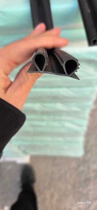 Уплатнитель для алюминиевый окне и дверей