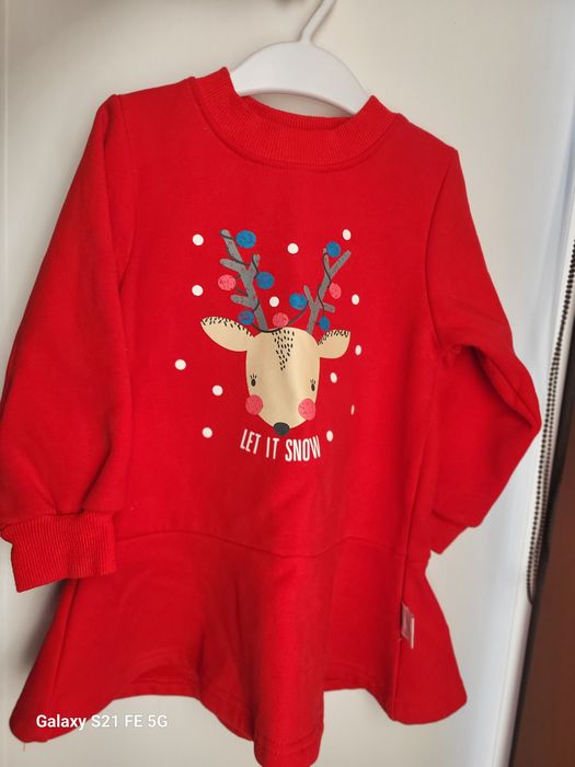 Продаются вещи на девочку