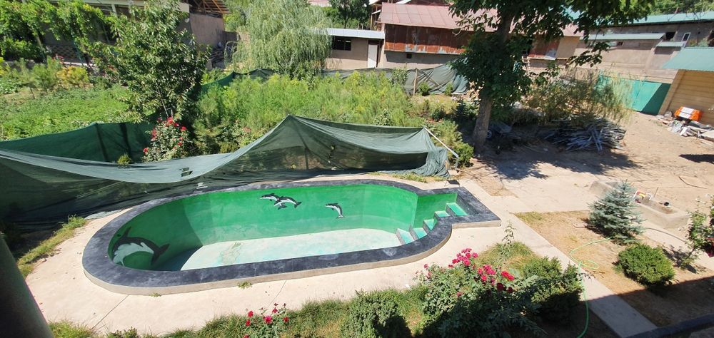 Дача учун ер сотилади.