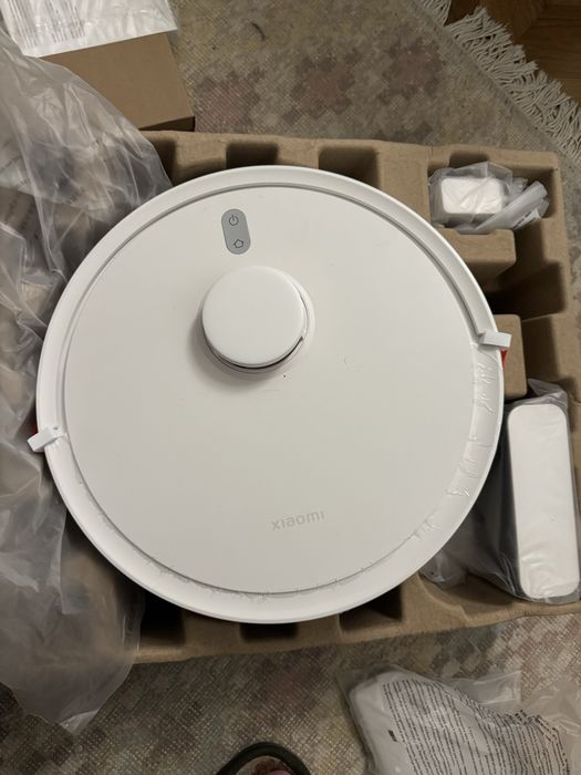 Продам робот-пылесос xiaomi robot vacuum s20