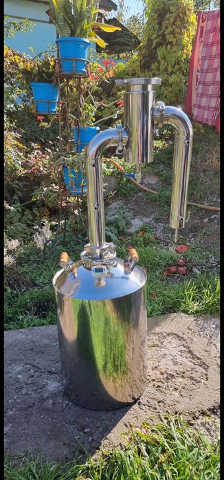 Дистиллятор новый