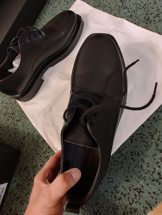 Кожаная обувь Massimo Dutti (туфли) 100% кожа, 42 размер, черного цвет