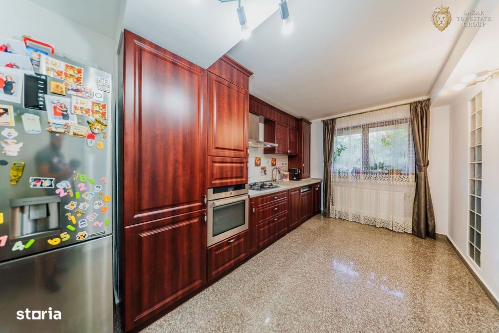 Casă premium 4 camere de vânzare in Urseni