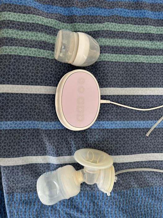 Продам молокоотсос philips avent scf332