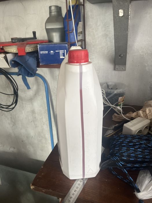 Антифриз красный концентрат.