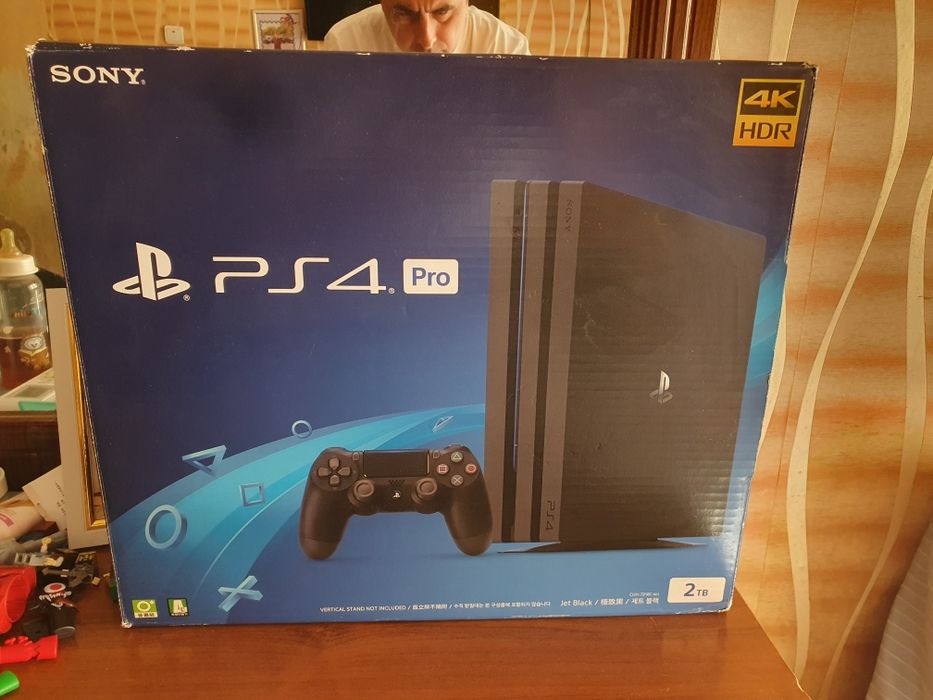 Sony playstation 4 pro 1 трб срочно
