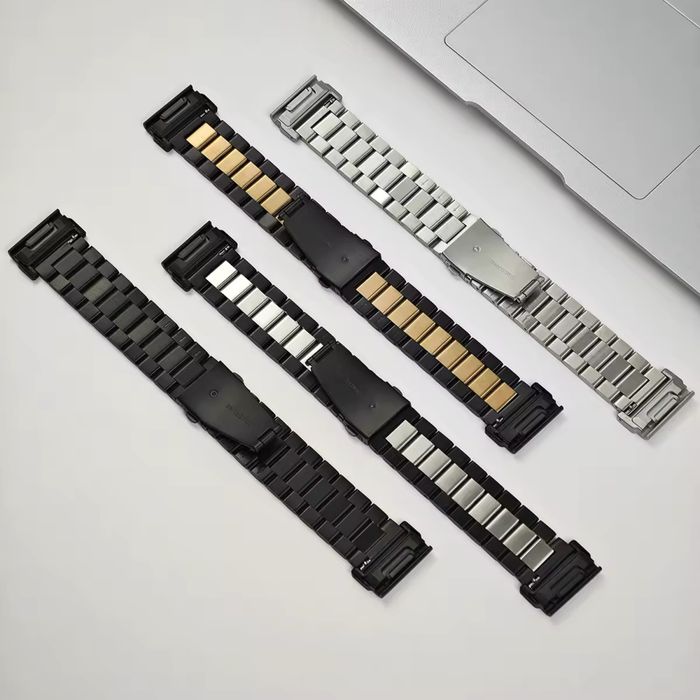 Висок клас стоманена каишка за Garmin с Quickfit 20 / 22 / 26 mm.