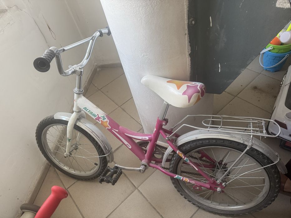 Продаю велосипед для девочек