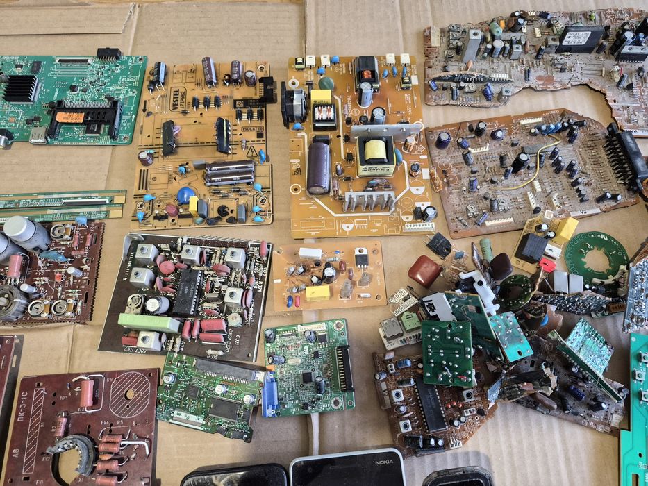 Електронна скрап.