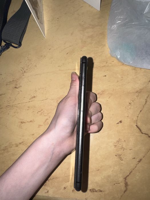 Iphone 8 plus 64гб черный цвет