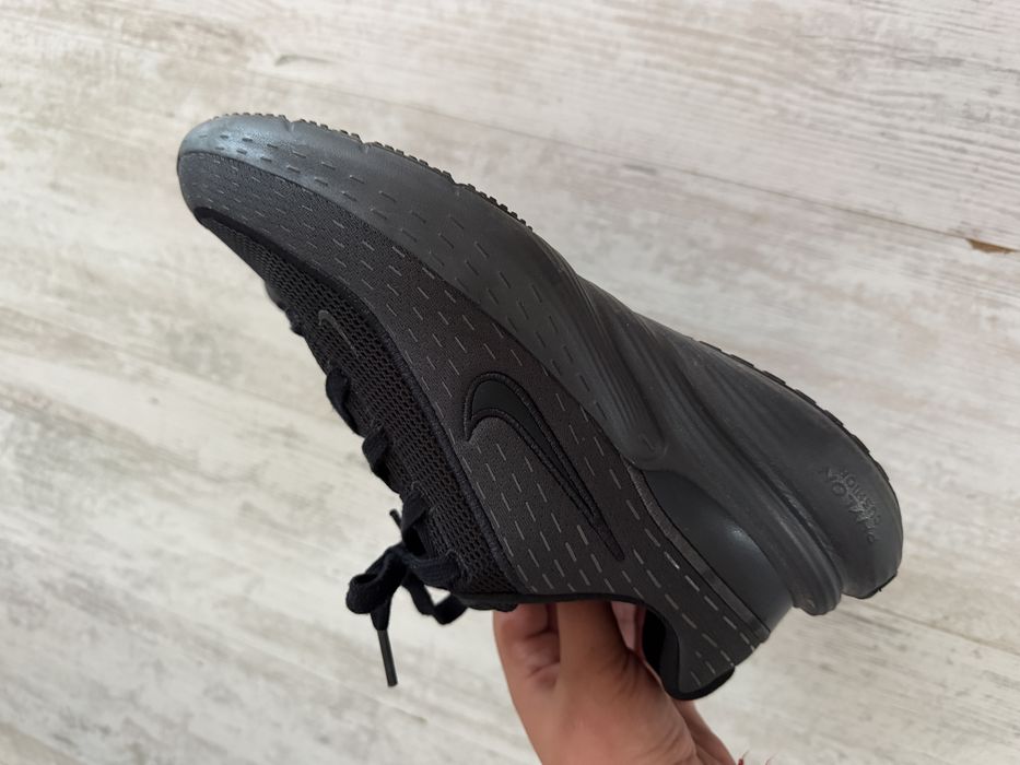 Дамски маратонки Nike