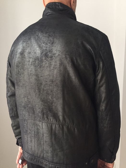 Продам куртку весна - осень.