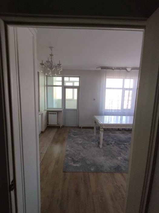 Продам квартиру 3 комнат