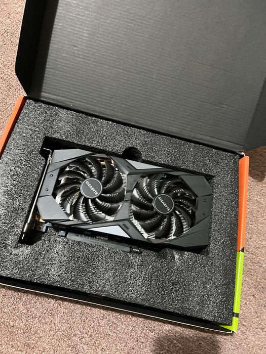 Placa video 1660 Super