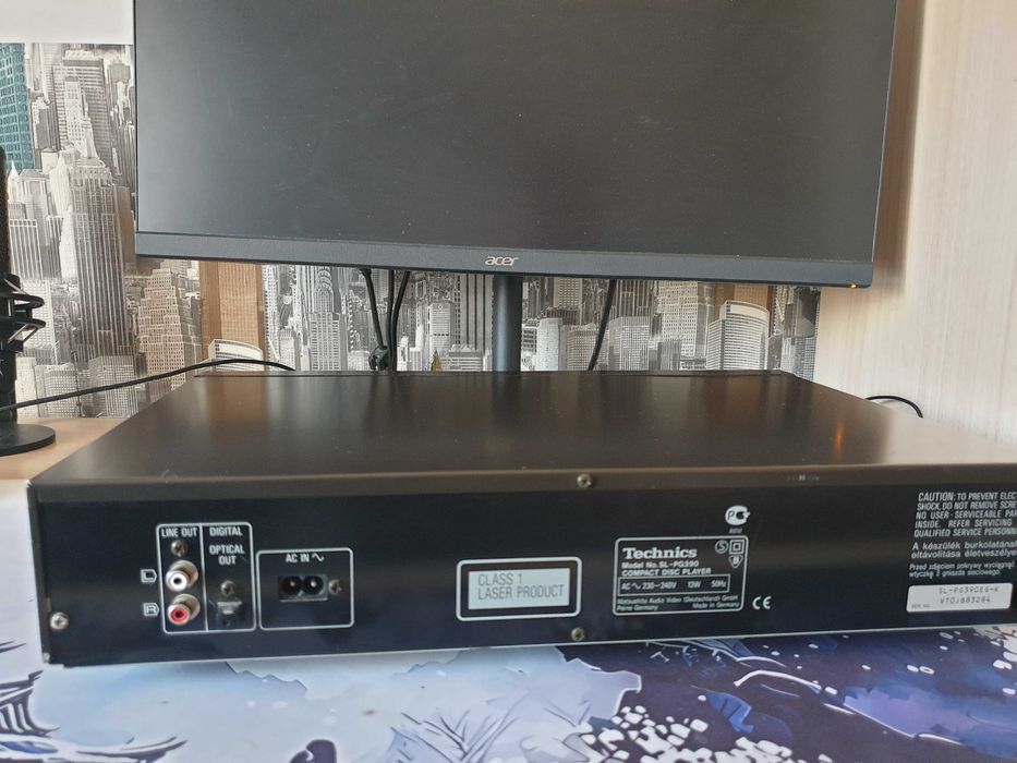 Продается  Technics SD .