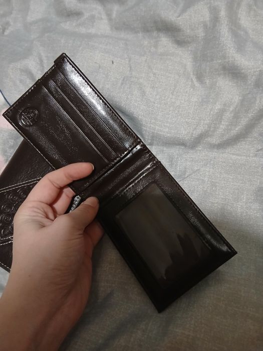 Продам две кошельки